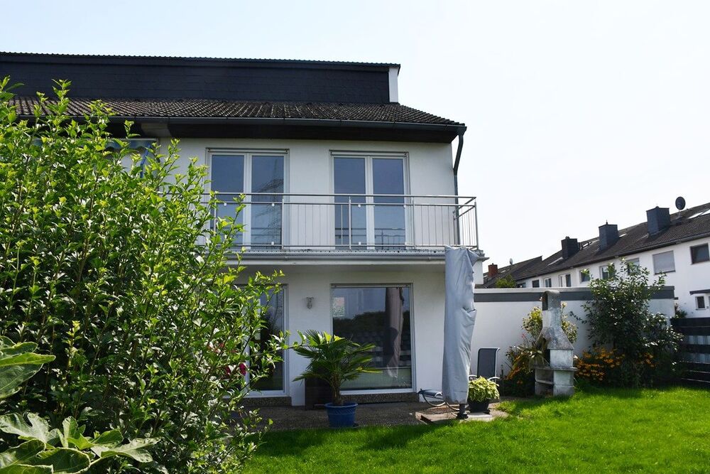 Hausansicht Gartenseite