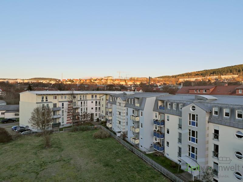 Thumbnail-(12537_38) MGN: ruhige 2-Raum-Dachgeschoss-Wohnung mit Aufzug und Balkon zum grünen Innenhof, Hausmeisterservice