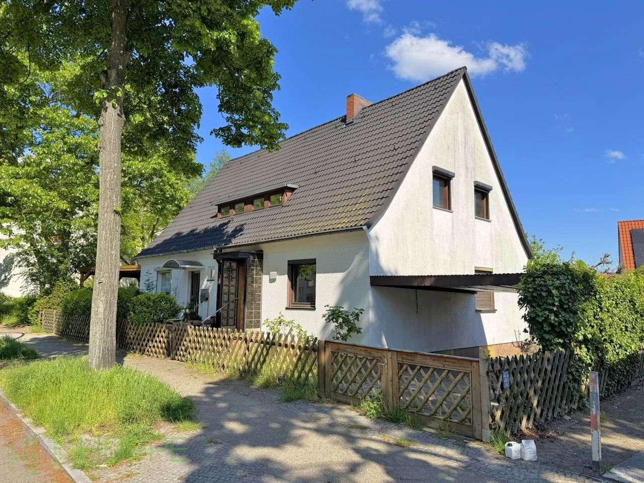 Thumbnail-Lankwitz - Renovierungsbedürftige Doppelhaushälfte mit idyllischem Garten