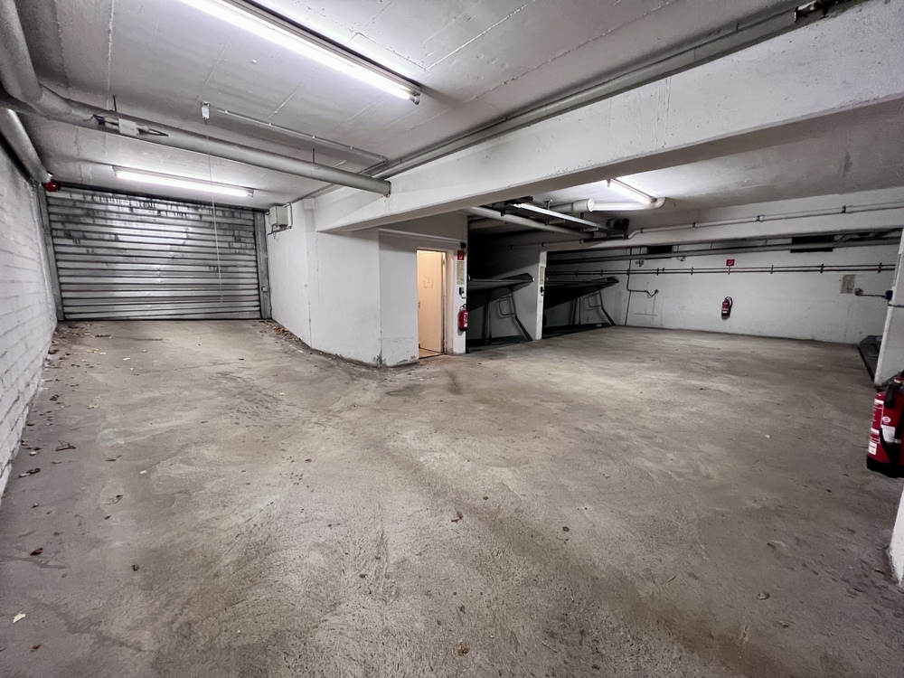 Thumbnail-Knöllchen ade! 1 Tiefgaragenstellplatz im Doppelparkersystem in Gera-Untermhaus!
