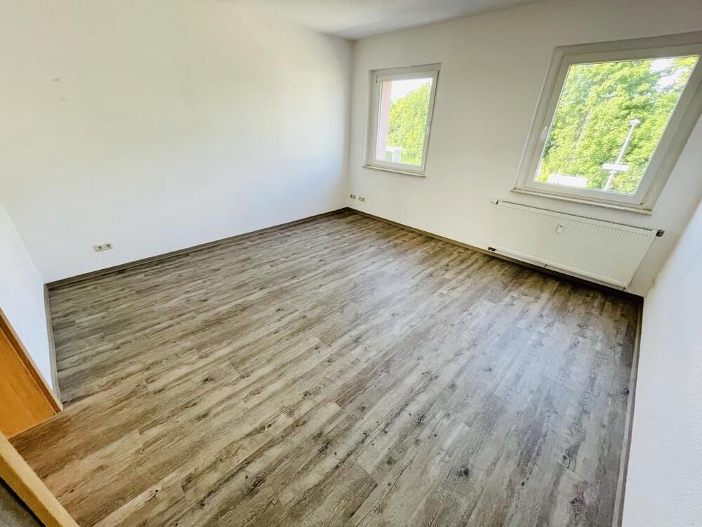 Thumbnail-Zentrumsnahe 3-Raum Wohnung mit Balkon, Bad mit Dusche & Wanne!
