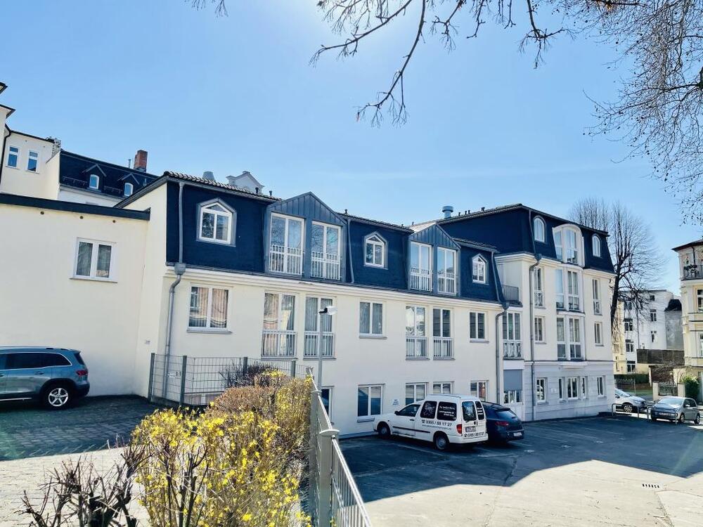 Thumbnail-Neue Praxis- Büroräume (95m²) gesucht? Ihre neue Adresse im Herzen von Gera!
