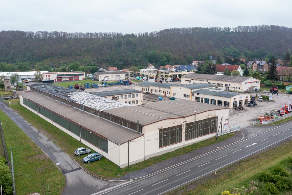 Thumbnail-Einzigartige Gelegenheit! Ihr neuer Geschäftssitz in Gera! Große Halle mit Bürotrakt!
