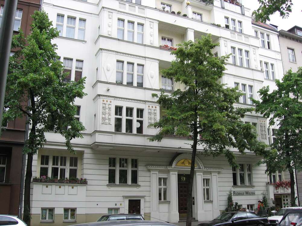 Thumbnail-Wohnung zum Kaufen in Berlin 655.000,00 € 135 m²
