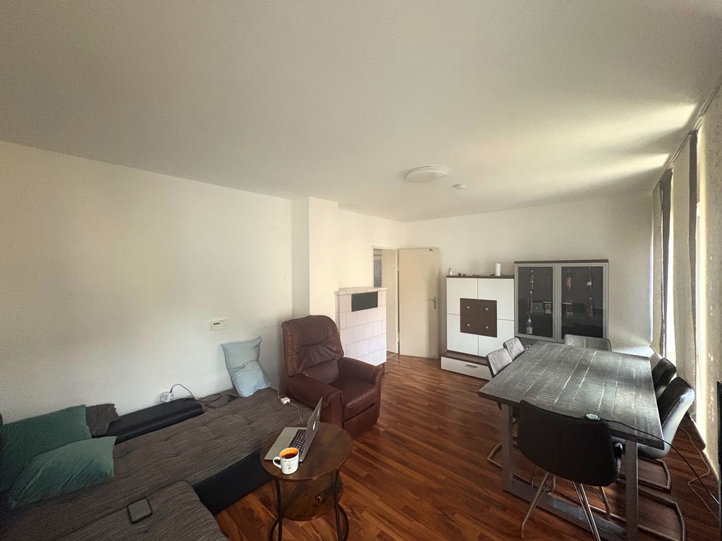 Thumbnail-Großzügige 3,5-Zimmer Obergeschosswohnung im Zentrum von Altbach - Ideal für Paare und Singles