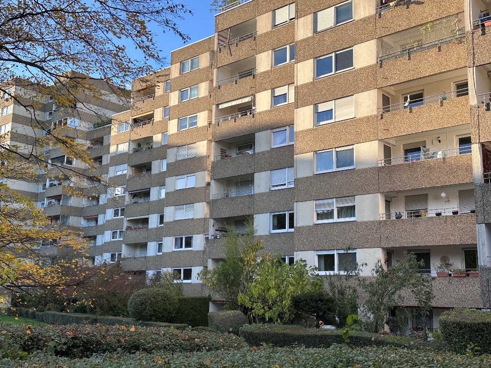 Thumbnail-4,5-Zi.-ETW in familienfreundlicher Lage von Stuttgart-Feuerbach