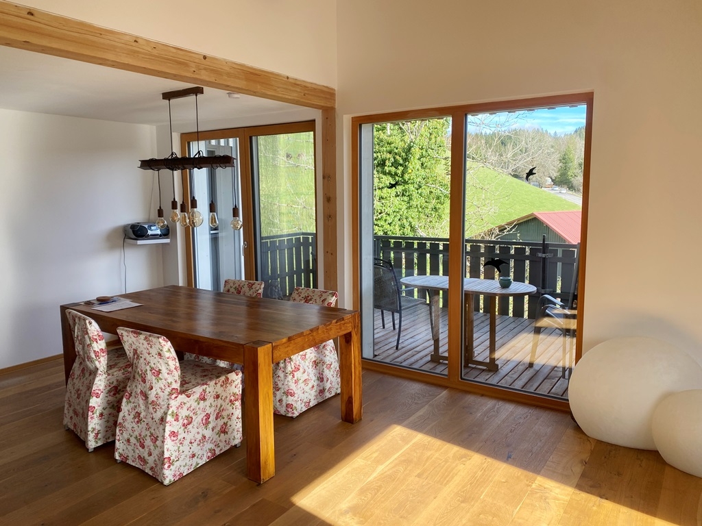 Thumbnail-saniertes 3-FH bei Grünenbach genutzt zur Ferienvermietung – Generationenhaus od. Vermietungsobjekt