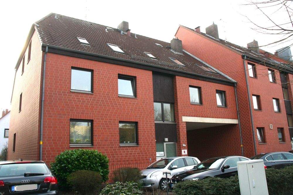 Thumbnail-Großzügiges Wohnen in Grasdorf + Stellplatz ... !!!