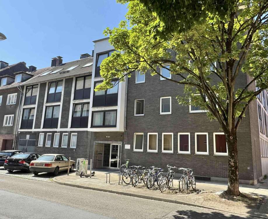 Thumbnail-Wohnung zum Kaufen in Essen 90.000,00 € 29 m²