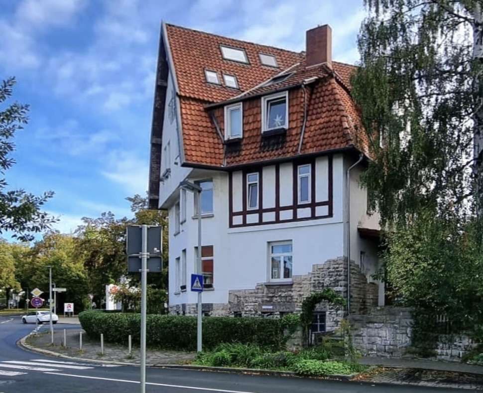 Thumbnail-Haus zum Kaufen in Göttingen 1.260.000,00 € 420 m²