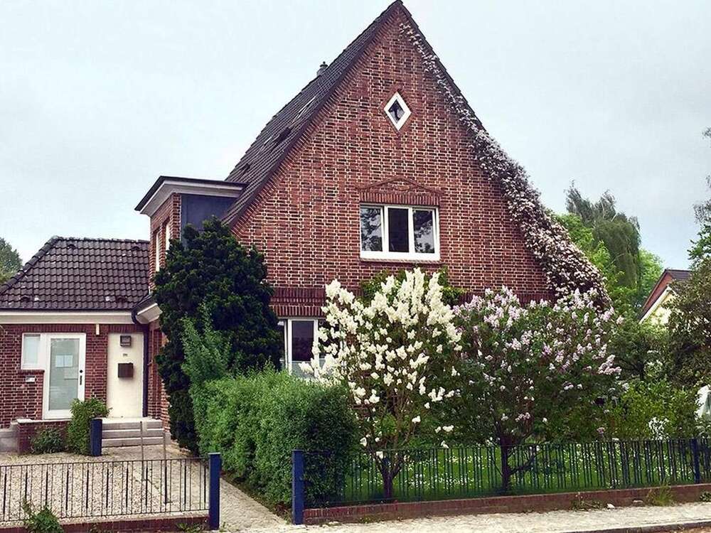 Thumbnail-Haus zum Kaufen in Hamburg 2.195.000,00 € 258 m²