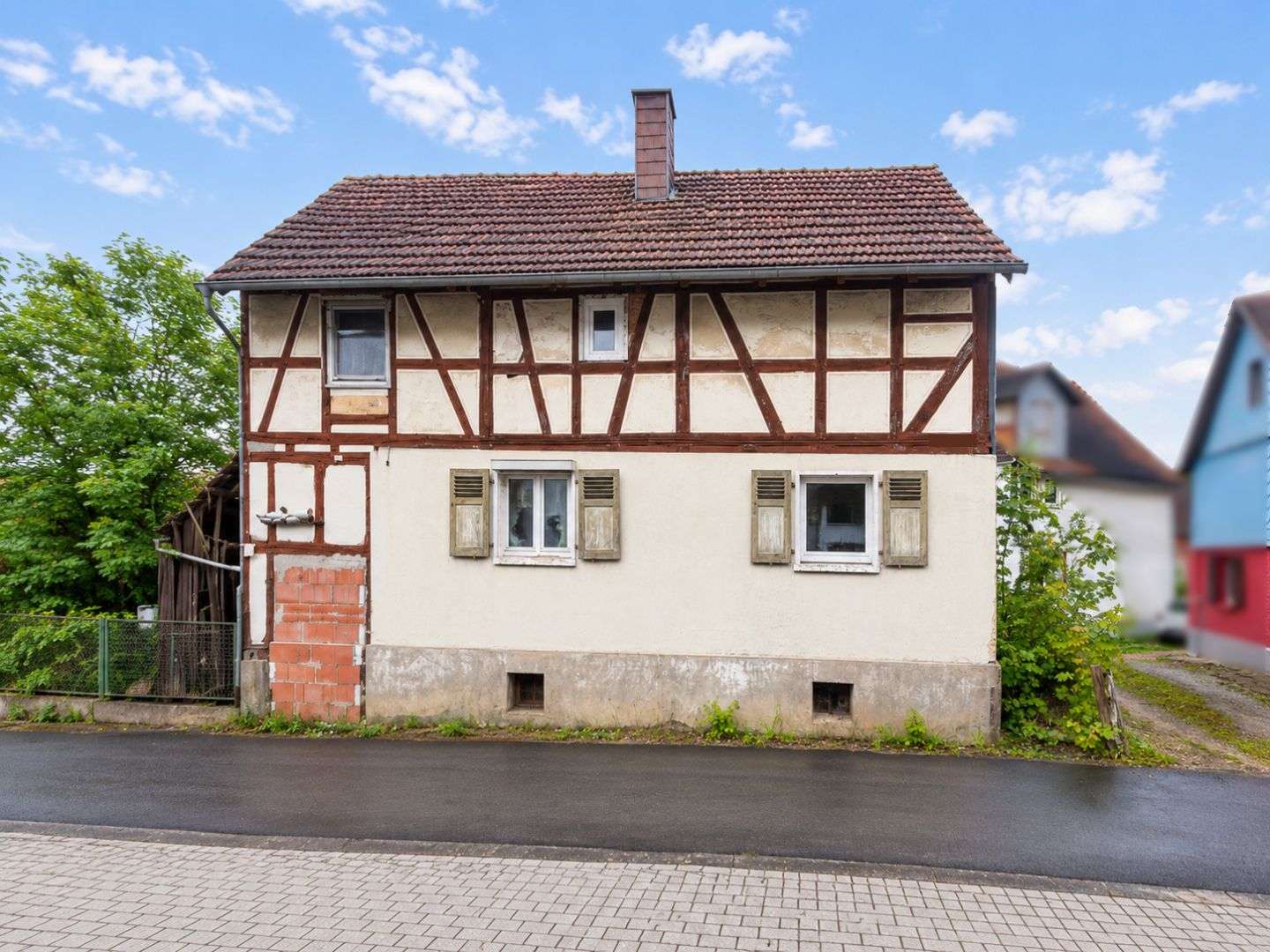 Thumbnail-Haus zum Kaufen in Bebra 99.000,00 € 104 m²