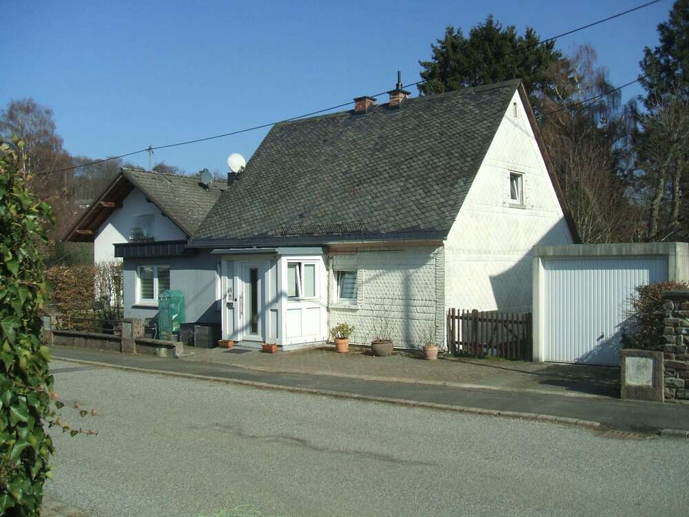 Thumbnail-Haus zum Kaufen in Blankenrath 195.000,00 € 107 m²