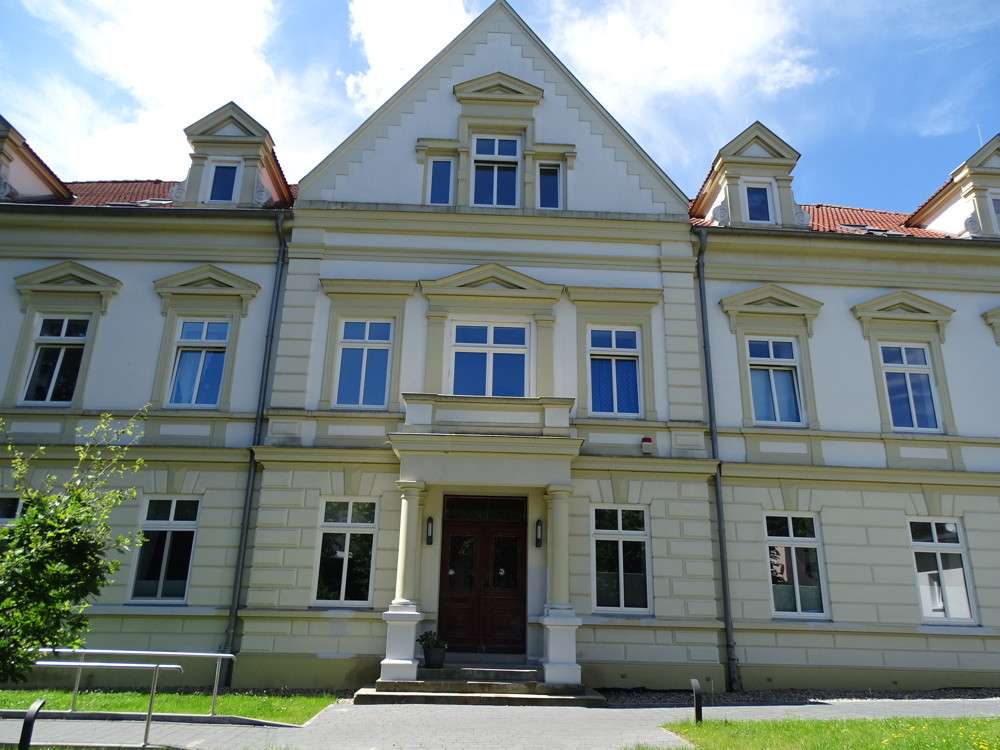 Thumbnail-Wohnung zum Mieten in Bergen auf Rügen 450,00 € 41.56 m²