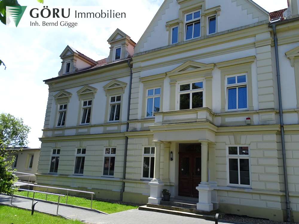 Thumbnail-Wohnung zum Mieten in Bergen auf Rügen 400,00 € 35.49 m²