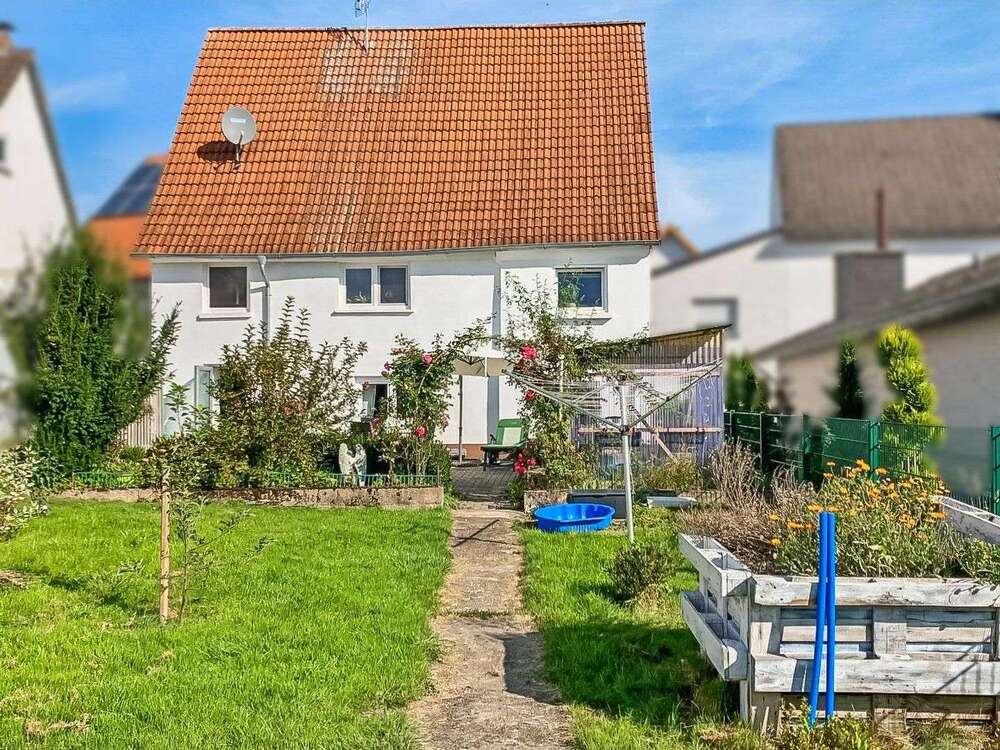 Thumbnail-Haus zum Kaufen in Brakel 129.000,00 € 157 m²
