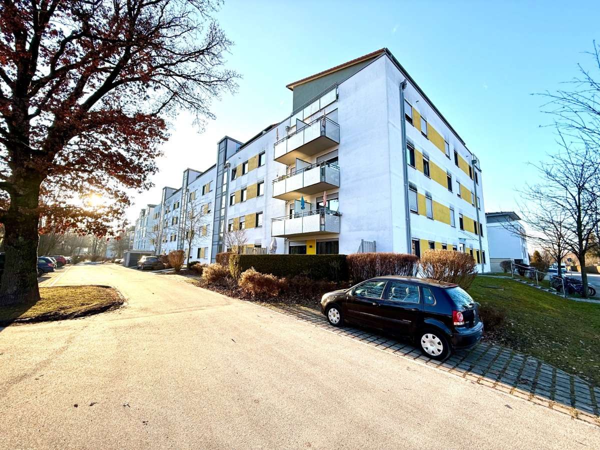 Thumbnail-Wohnung zum Kaufen in Rosenheim 275.000,00 € 44.5 m²