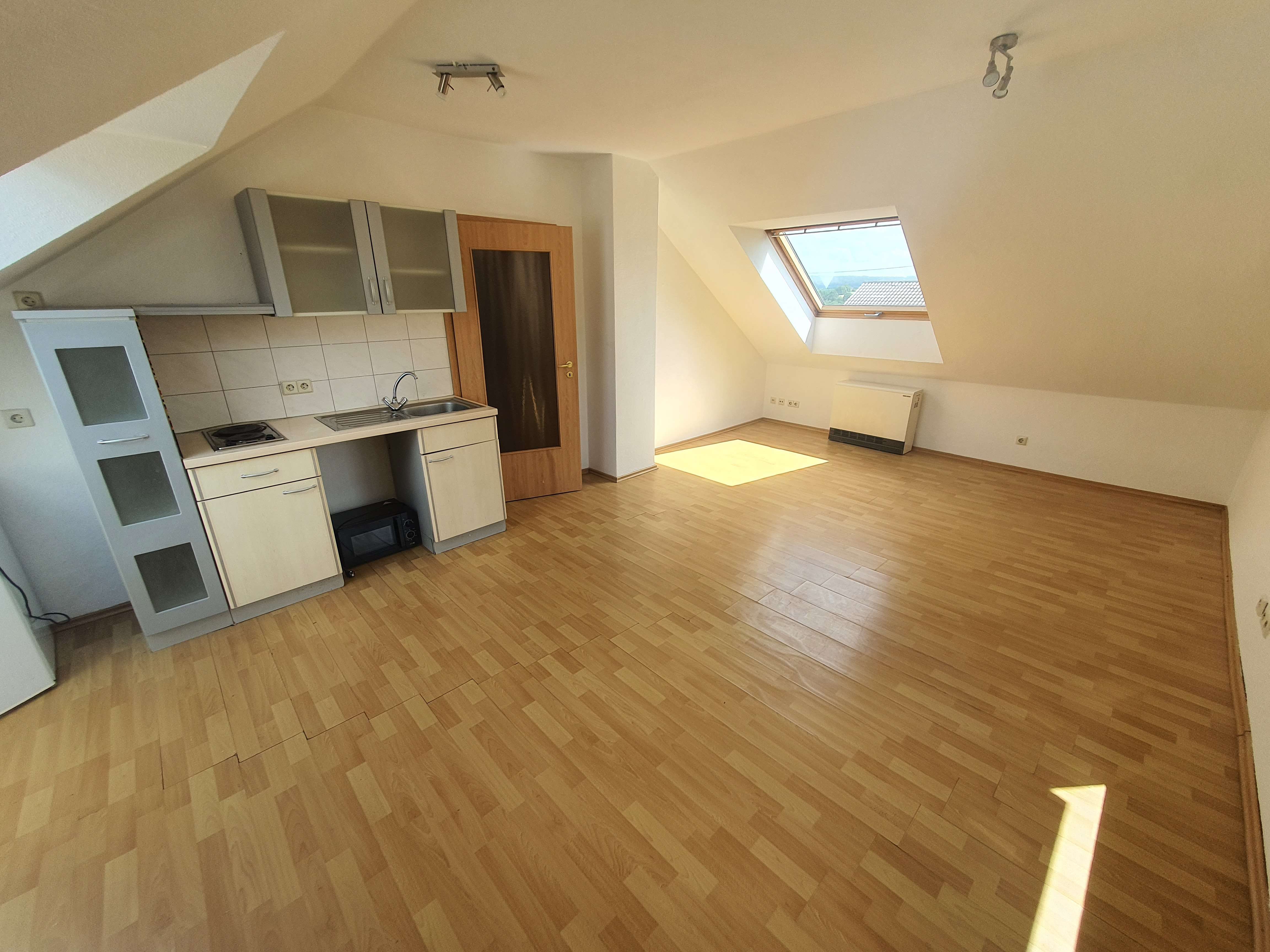 Thumbnail-Wohnung zum Kaufen in Backnang 95.000,00 € 31.8 m²