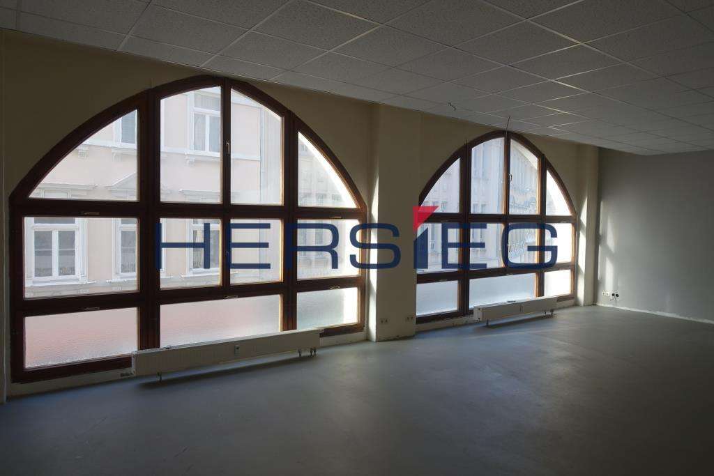 Thumbnail-Büro in Annaberg-Buchholz 330,00 € 73 m²