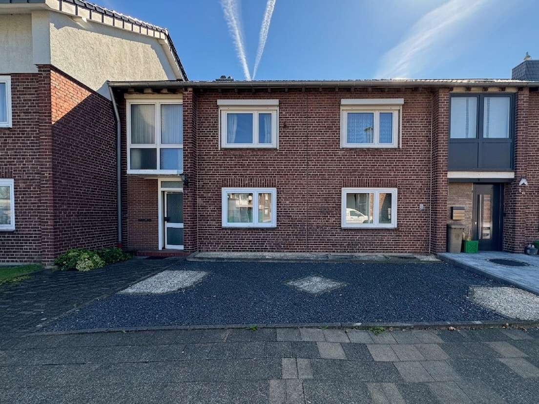 Thumbnail-Haus zum Kaufen in Erkelenz Gerderath 215.000,00 € 131.18 m²