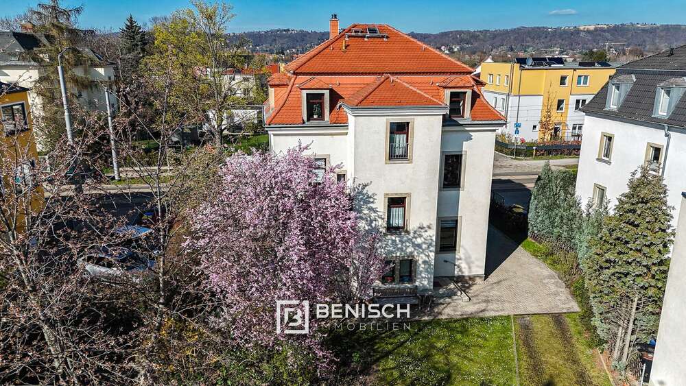 Thumbnail-Haus zum Kaufen in Dresden 690.000,00 € 195 m²