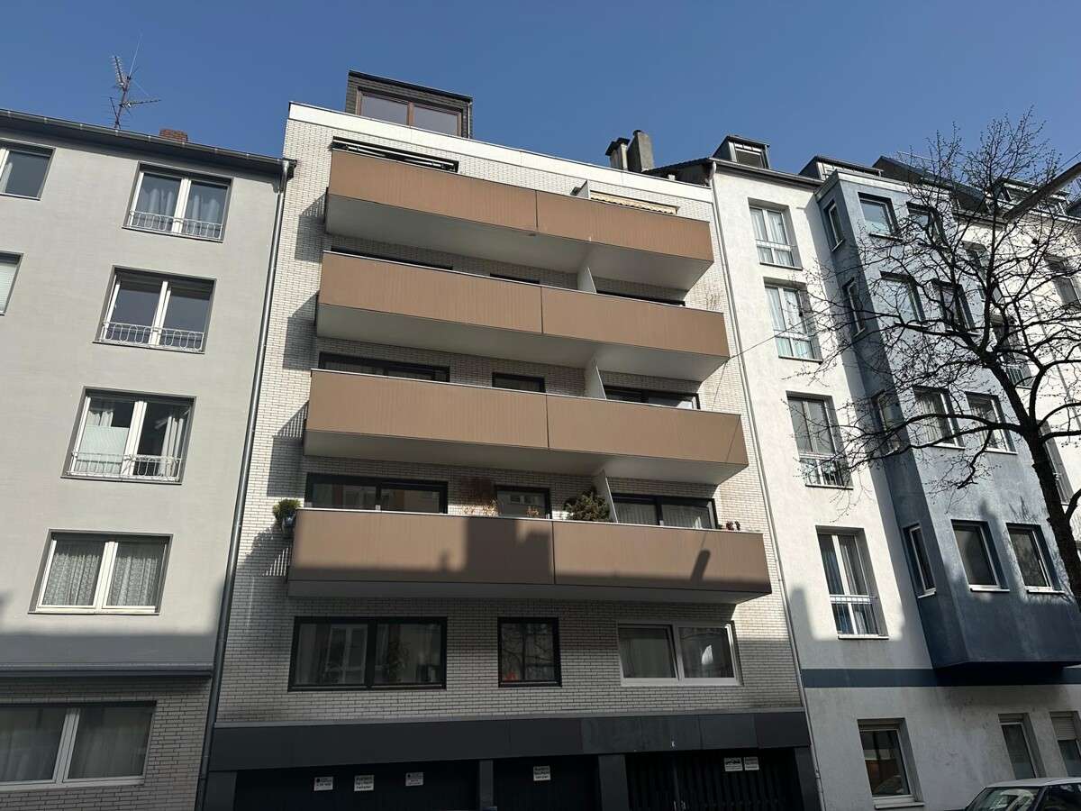 Thumbnail-Wohnung zum Kaufen in Köln, Neustadt-Nord 239.000,00 € 40.31 m²