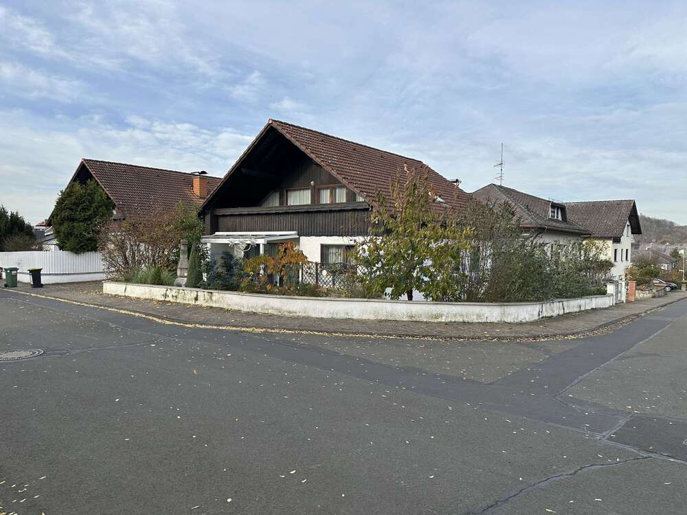 Thumbnail-Haus zum Kaufen in Buseck Großen-Buseck 479.000,00 € 141.44 m²