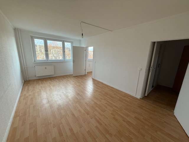 Thumbnail-Wohnung zum Mieten in Magdeburg 280,00 € 33.42 m²