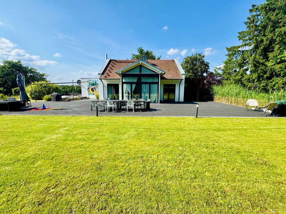 Thumbnail-Haus zum Kaufen in Dortmund 1.290.000,00 € 249 m²