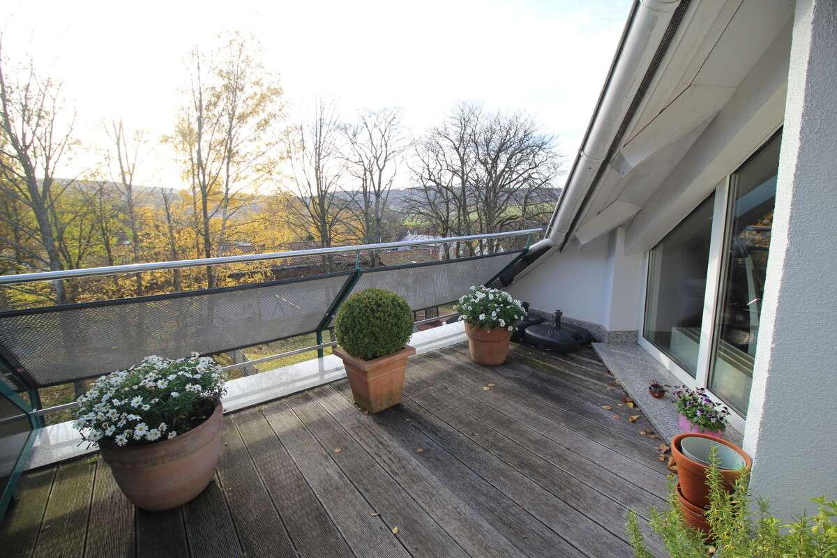 Thumbnail-Wohnung zum Kaufen in Niedernhausen-Oberseelbach 210.000,00 € 58 m²