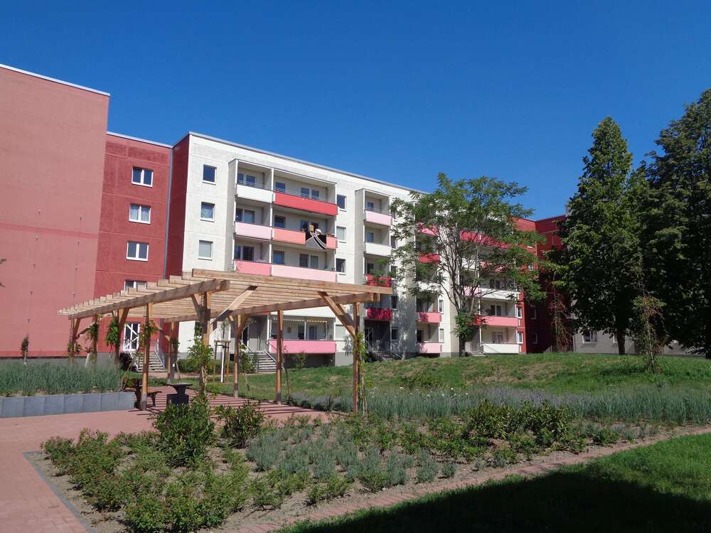 Thumbnail-Wohnung zum Mieten in Magdeburg 475,00 € 67.63 m²