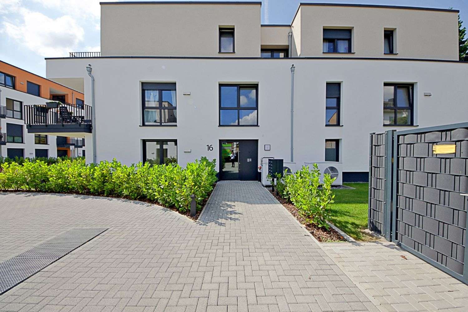 Thumbnail-Wohnung zum Kaufen in Alfter- Witterschlick 469.000,00 € 89 m²