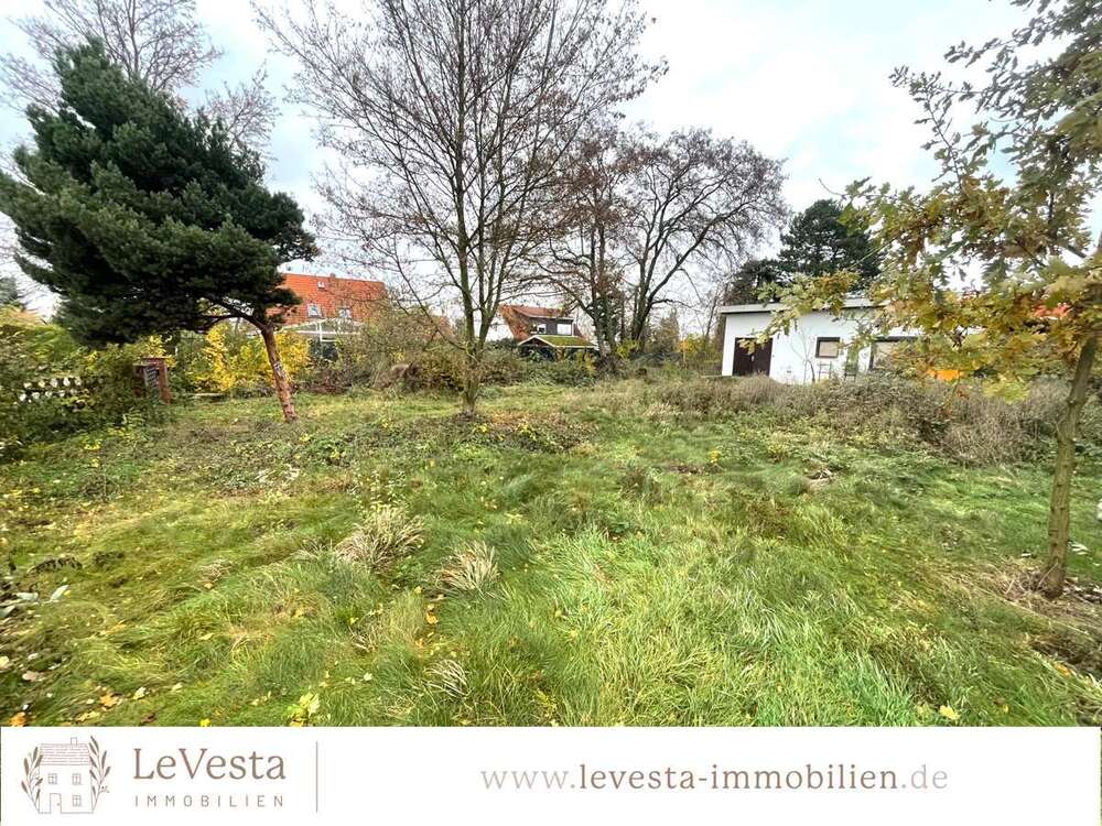 Thumbnail-Grundstück zu verkaufen in Großpösna Auensiedlung 300.000,00 € 1000 m²