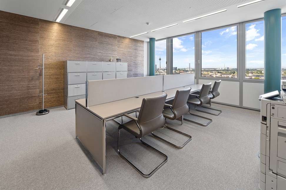 Thumbnail-Büro in Düsseldorf 379,00 € 4 m²