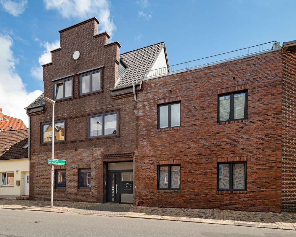 Thumbnail-Haus zum Kaufen in Husum 1.950.000,00 € 500 m²