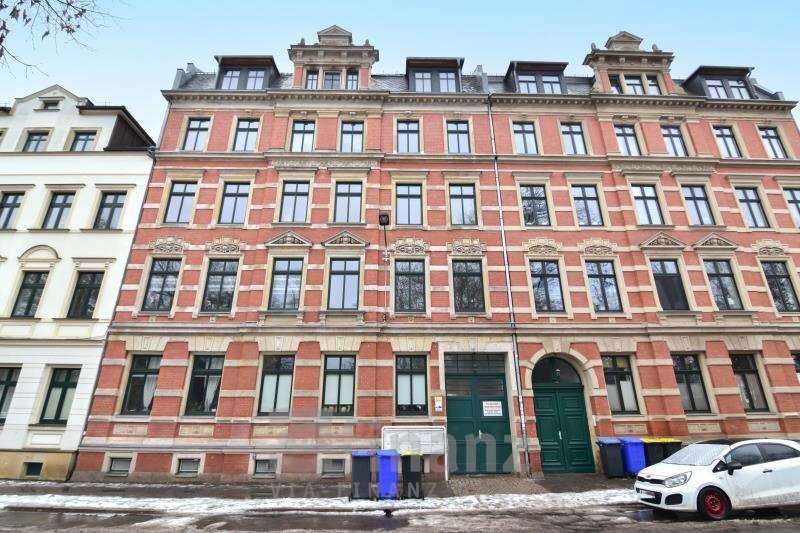 Thumbnail-Wohnung zum Kaufen in Zwickau 36.000,00 € 30.82 m²