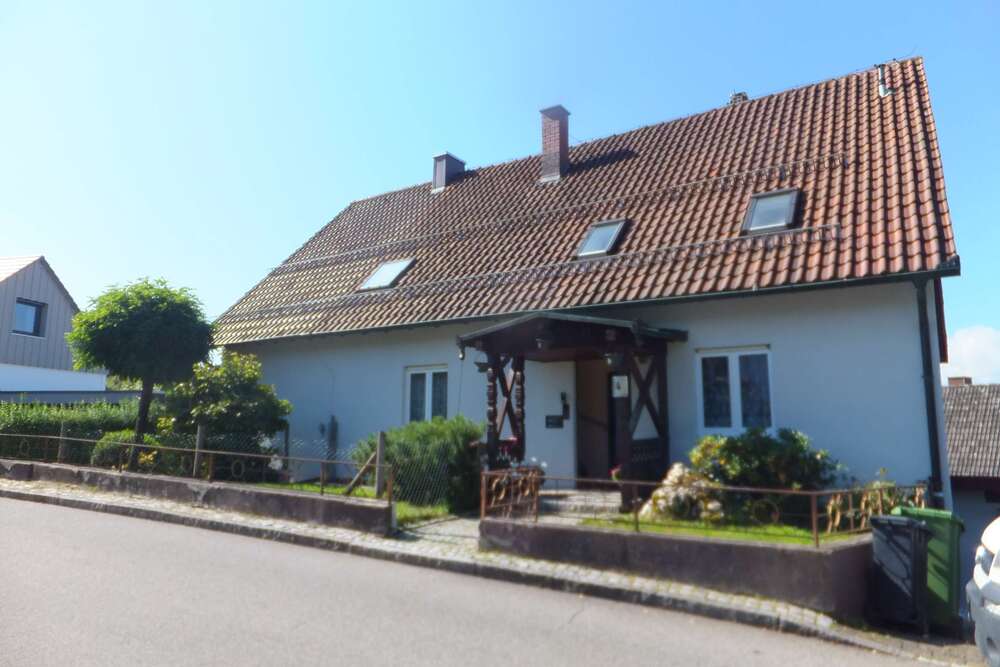 Thumbnail-Wohnung zum Mieten in VS- Weilersbach 900,00 € 117 m²