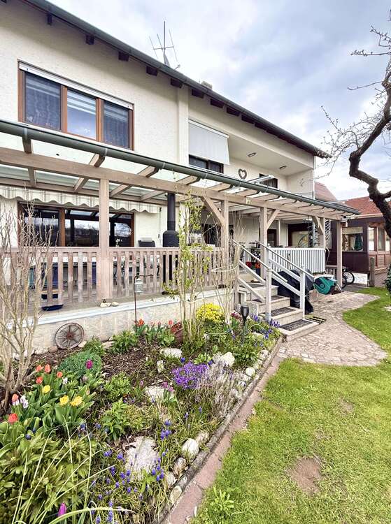 Thumbnail-Haus zum Kaufen in Veitsbronn 695.000,00 € 239 m²