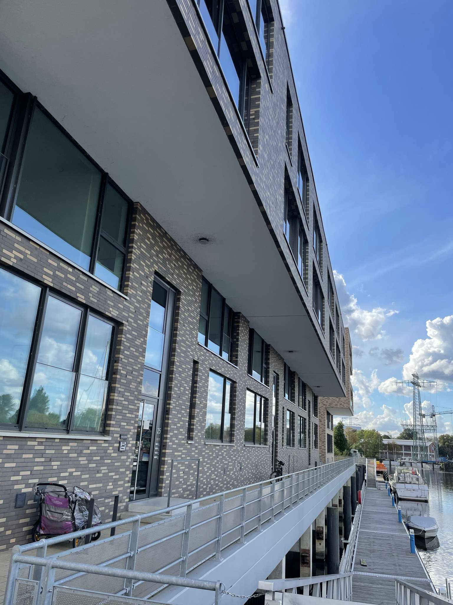 Thumbnail-Wohnung zum Mieten in Hamburg 2.250,00 € 139.06 m²