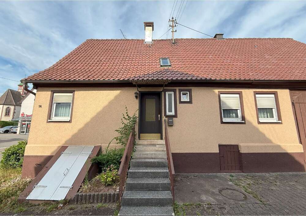 Thumbnail-Haus zum Kaufen in Neuhausen 314.000,00 € 106.7 m²