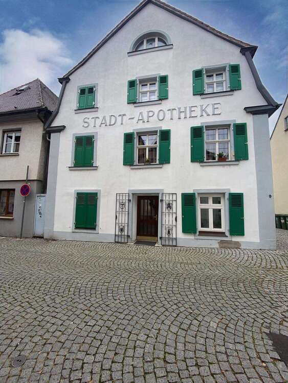 Thumbnail-Haus zum Kaufen in Höchstadt 1.349.000,00 € 538 m²