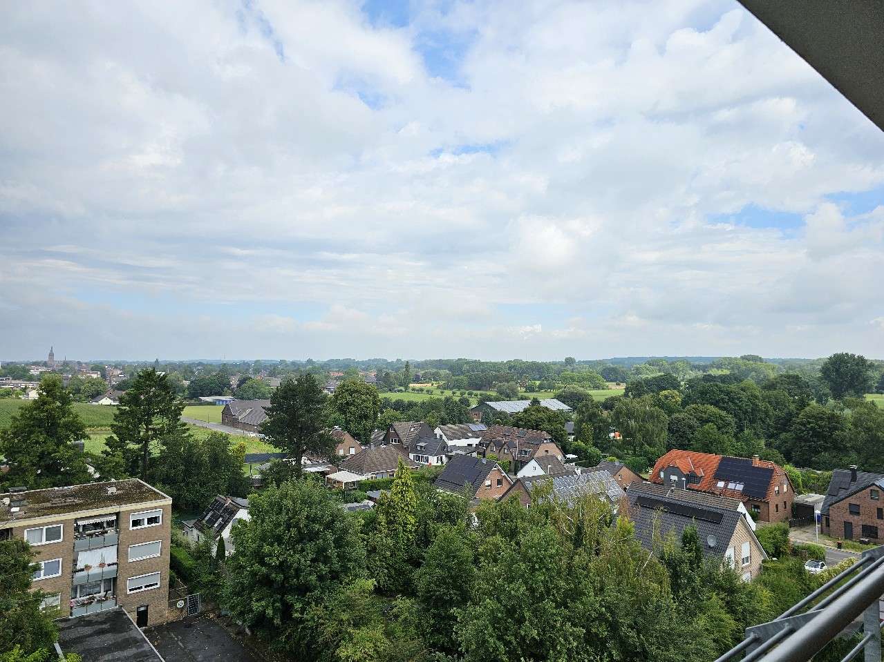 Thumbnail-Wohnung zum Kaufen in Krefeld 119.000,00 € 80 m²