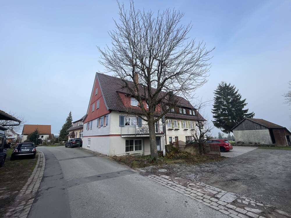 Thumbnail-Haus zum Kaufen in Bad Teinach-Zavelstein 320.000,00 € 165 m²