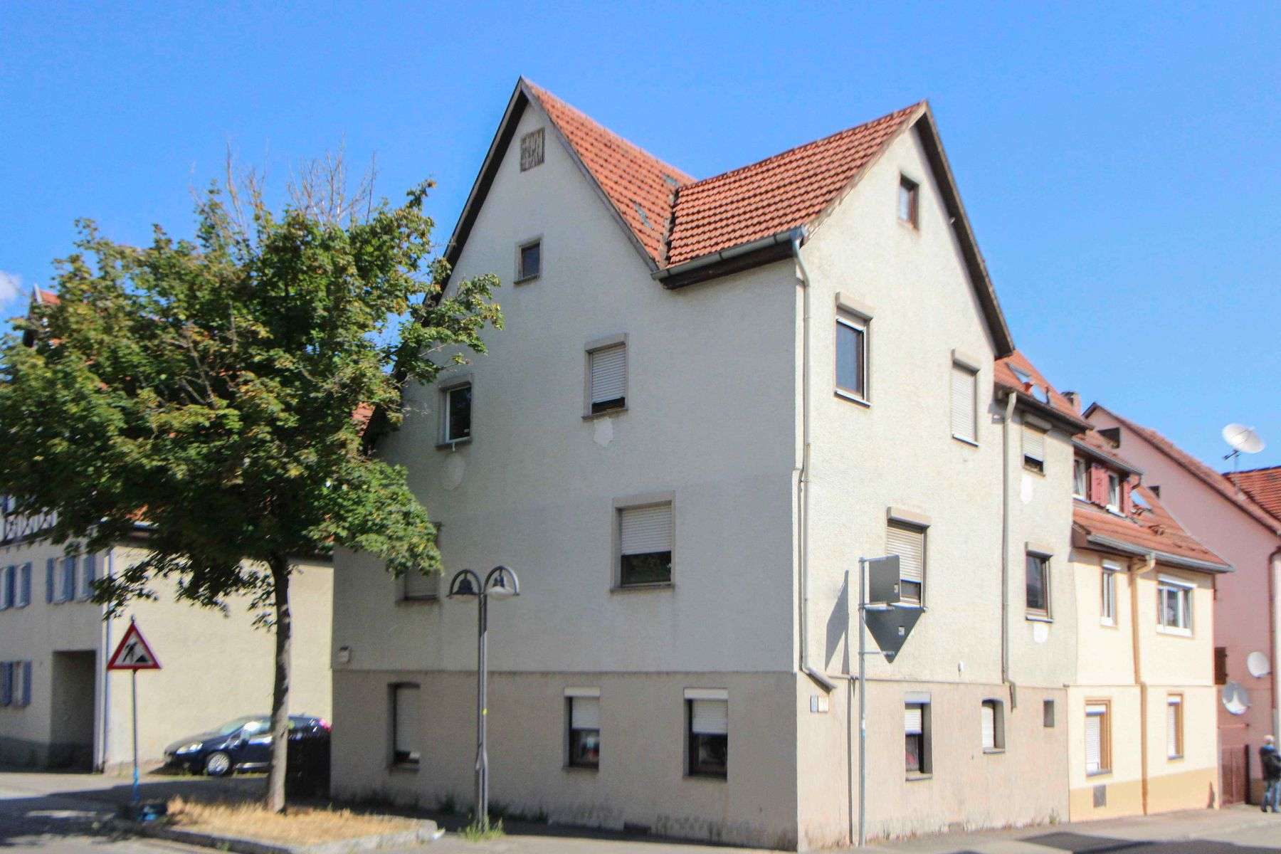 Thumbnail-Haus zum Kaufen in Stuttgart 399.000,00 € 170 m²