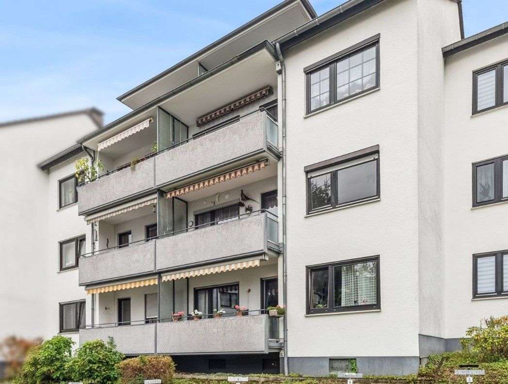 Thumbnail-Wohnung zum Kaufen in Bergisch Gladbach 219.000,00 € 77 m²