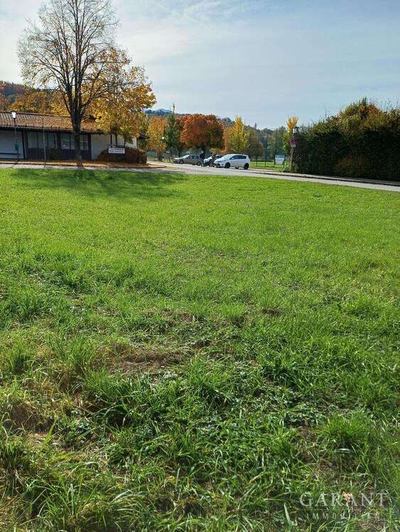 Thumbnail-Grundstück zu verkaufen in Grabenstätt 430.000,00 € 507 m²