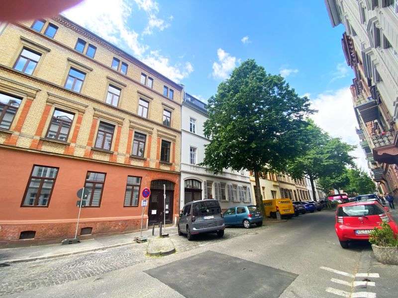Thumbnail-Wohnung zum Kaufen in Wiesbaden 420.000,00 € 70 m²