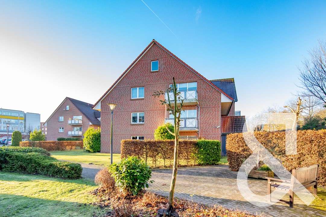 Thumbnail-Wohnung zum Kaufen in Stade 160.000,00 € 49.81 m²