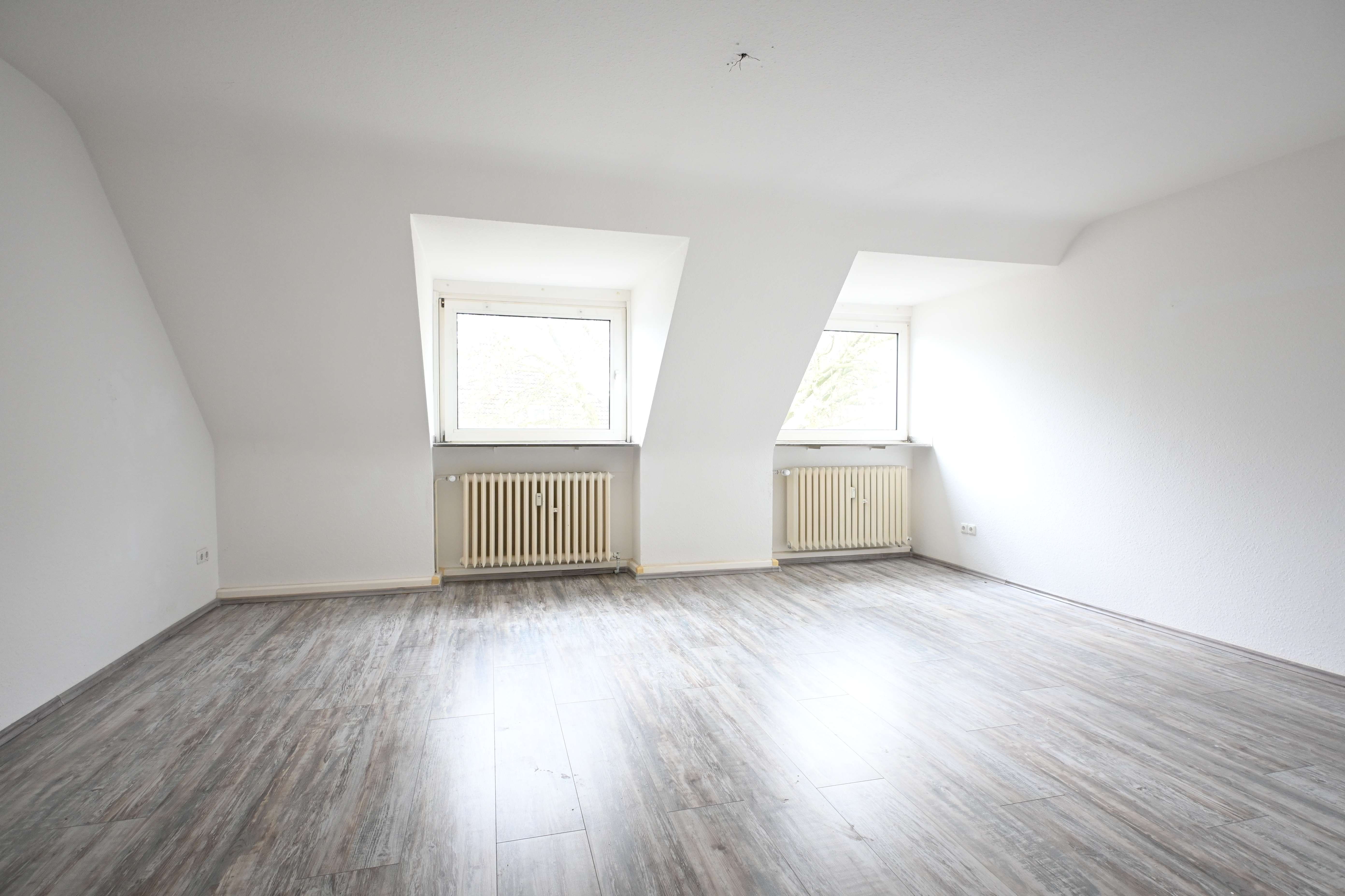 Thumbnail-Wohnung zum Mieten in Essen 700,00 € 68.56 m²