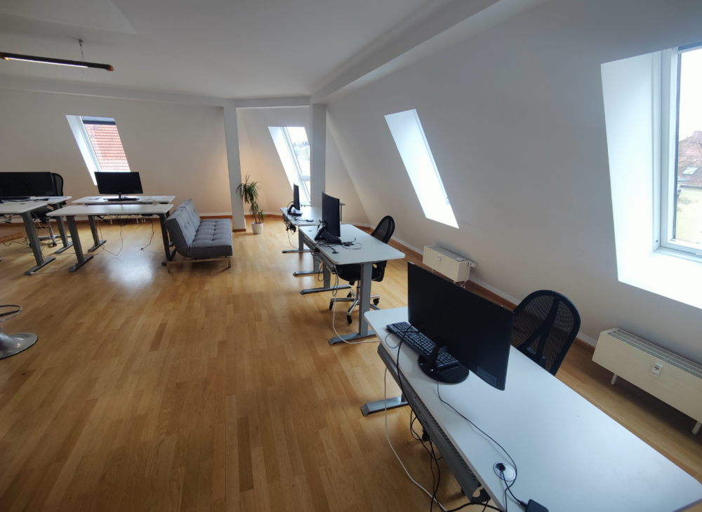 Thumbnail-Büro in München 390,00 € 4 m²
